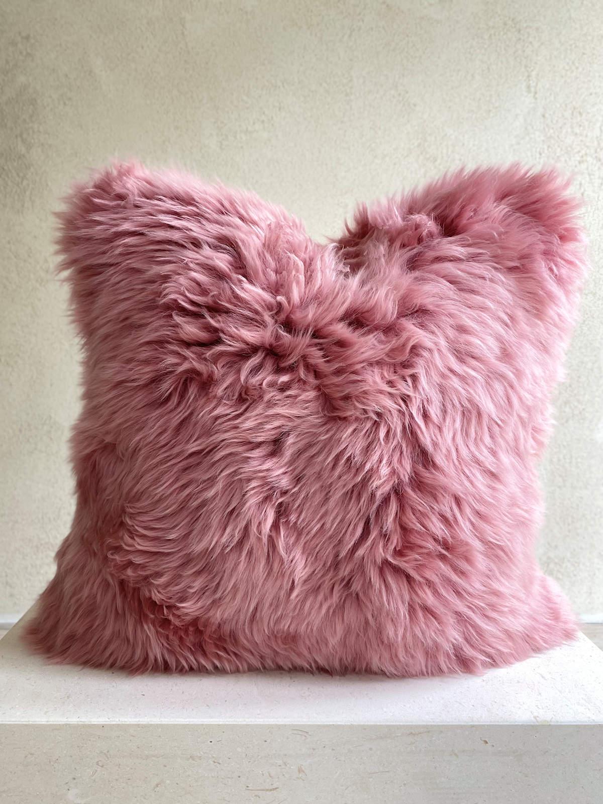 Australian Pink Fur Pillow Merino Lambskin For Sale