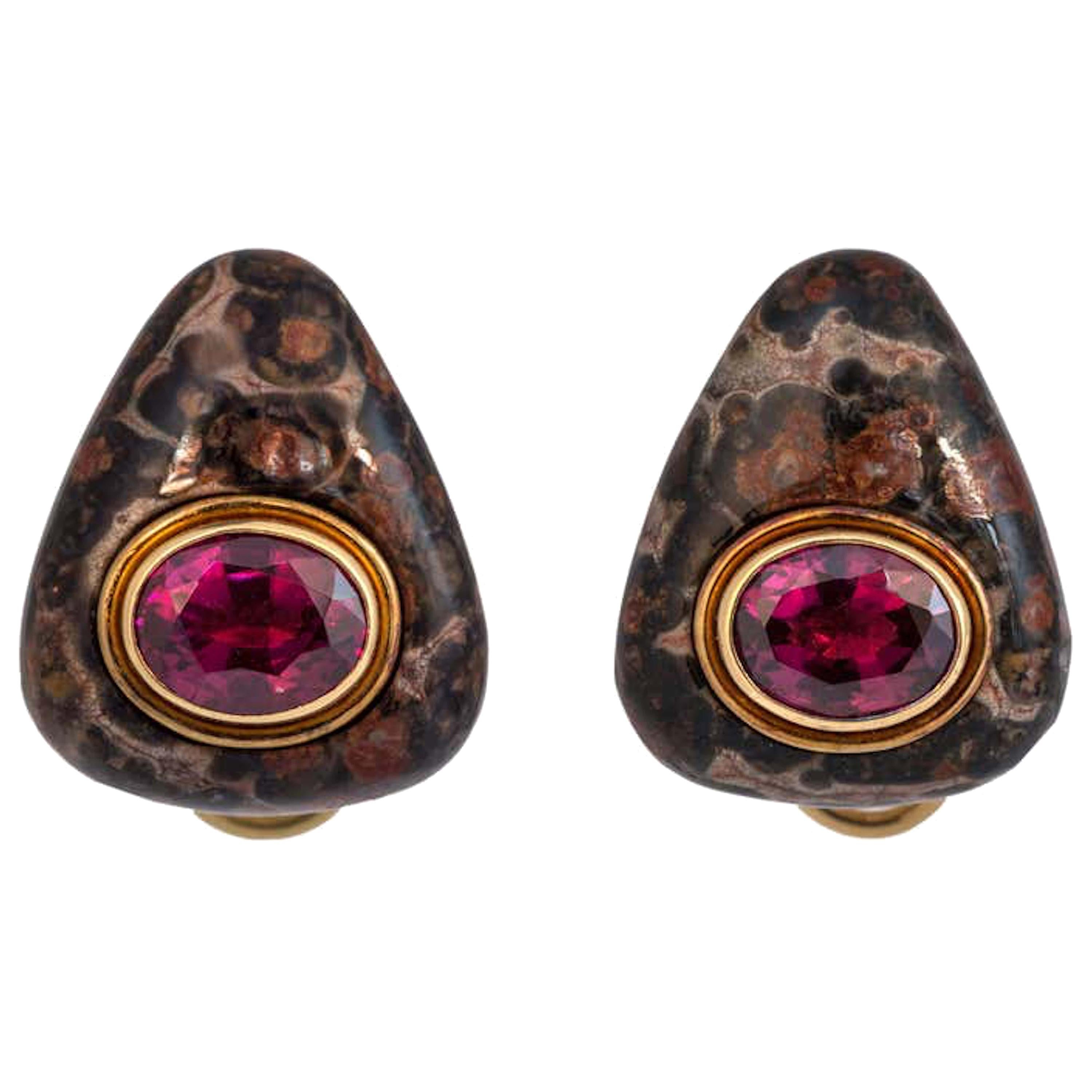 Pink Garnet and Jasper 18 Karat Earrings by Deakin and Francis, Made in England For Sale