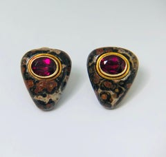 Pink Garnet and Jasper 18 Karat Earrings by Deakin and Francis, Made in England