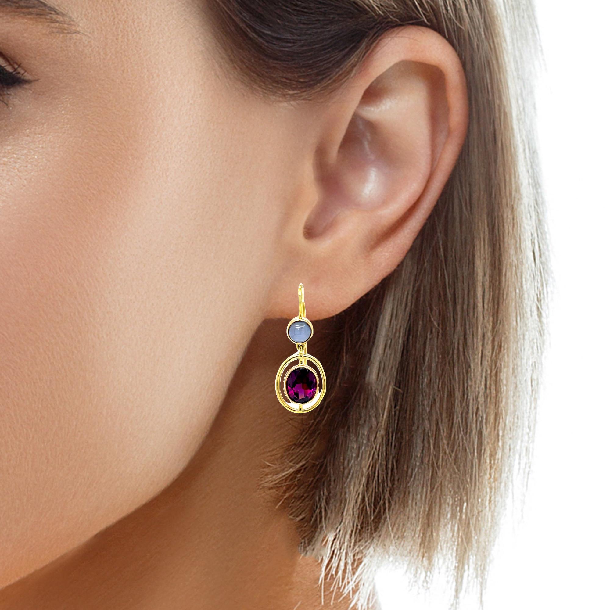 Pink Garnet and Star Sapphire Drop Earrings in Yellow and Rose Gold   For Sale 1