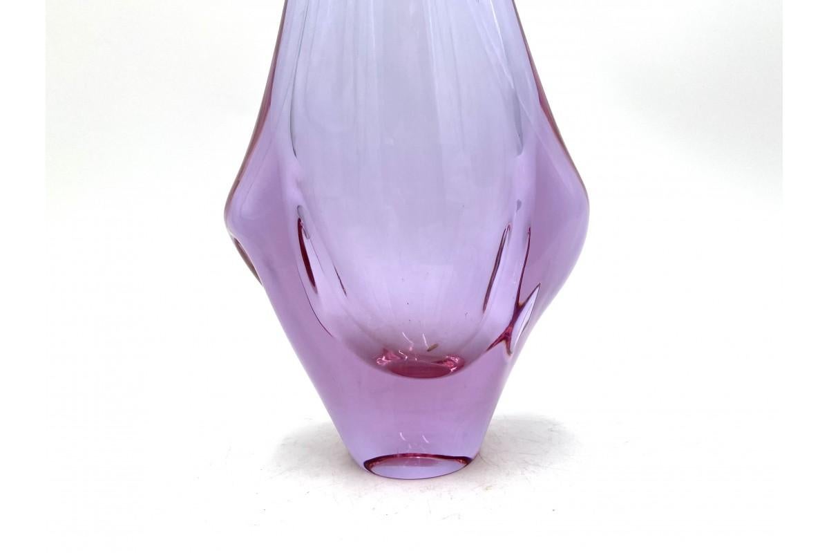 Pink Glass Vase by Miroslav Klinger, Czechoslovakia, 1960s In Good Condition In Chorzów, PL