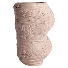 Vase mit rosa Glasur von Kalou Dubus, Skulpturale Keramik, Serie Twist