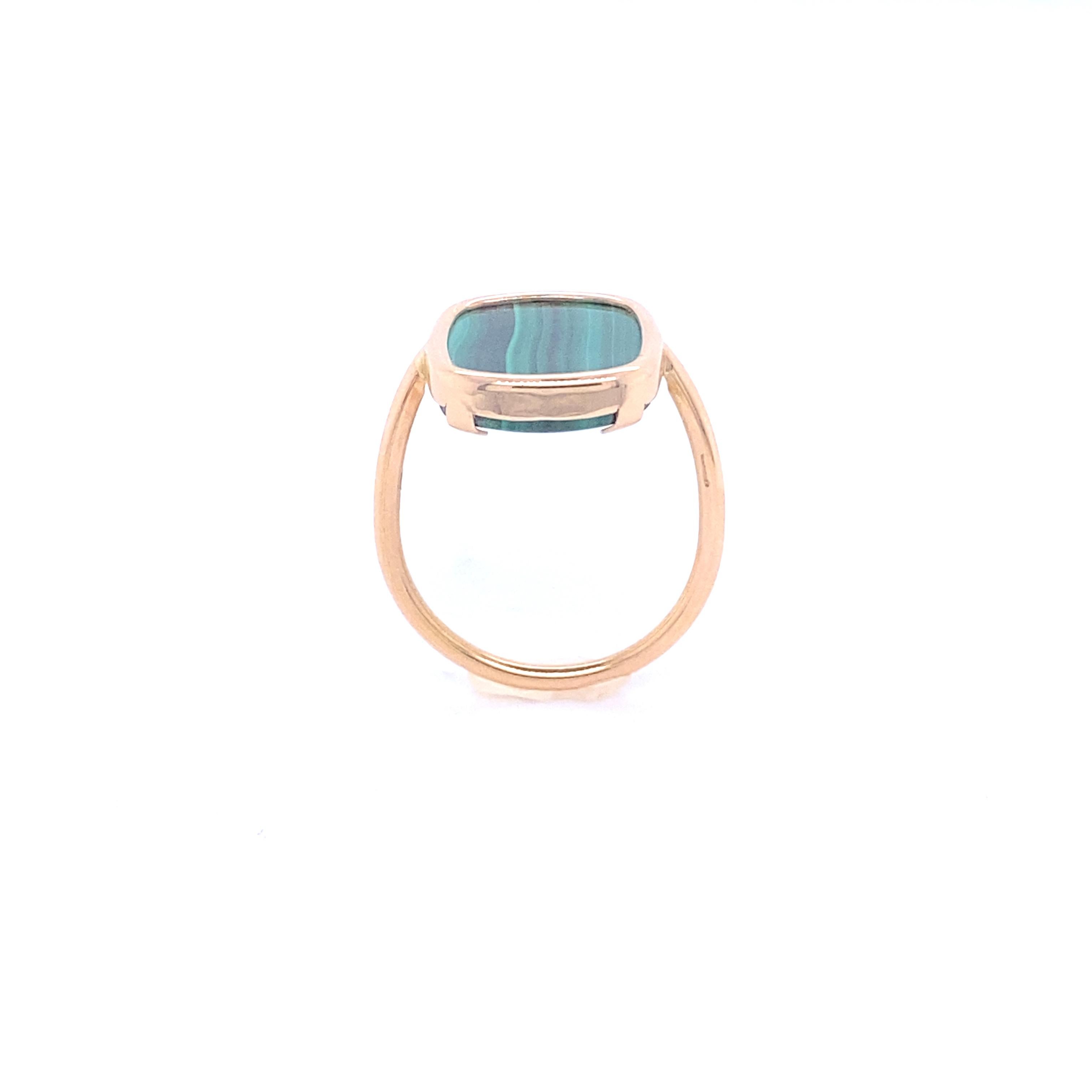 Ring aus Roségold und Malachit (Gemischter Schliff) im Angebot