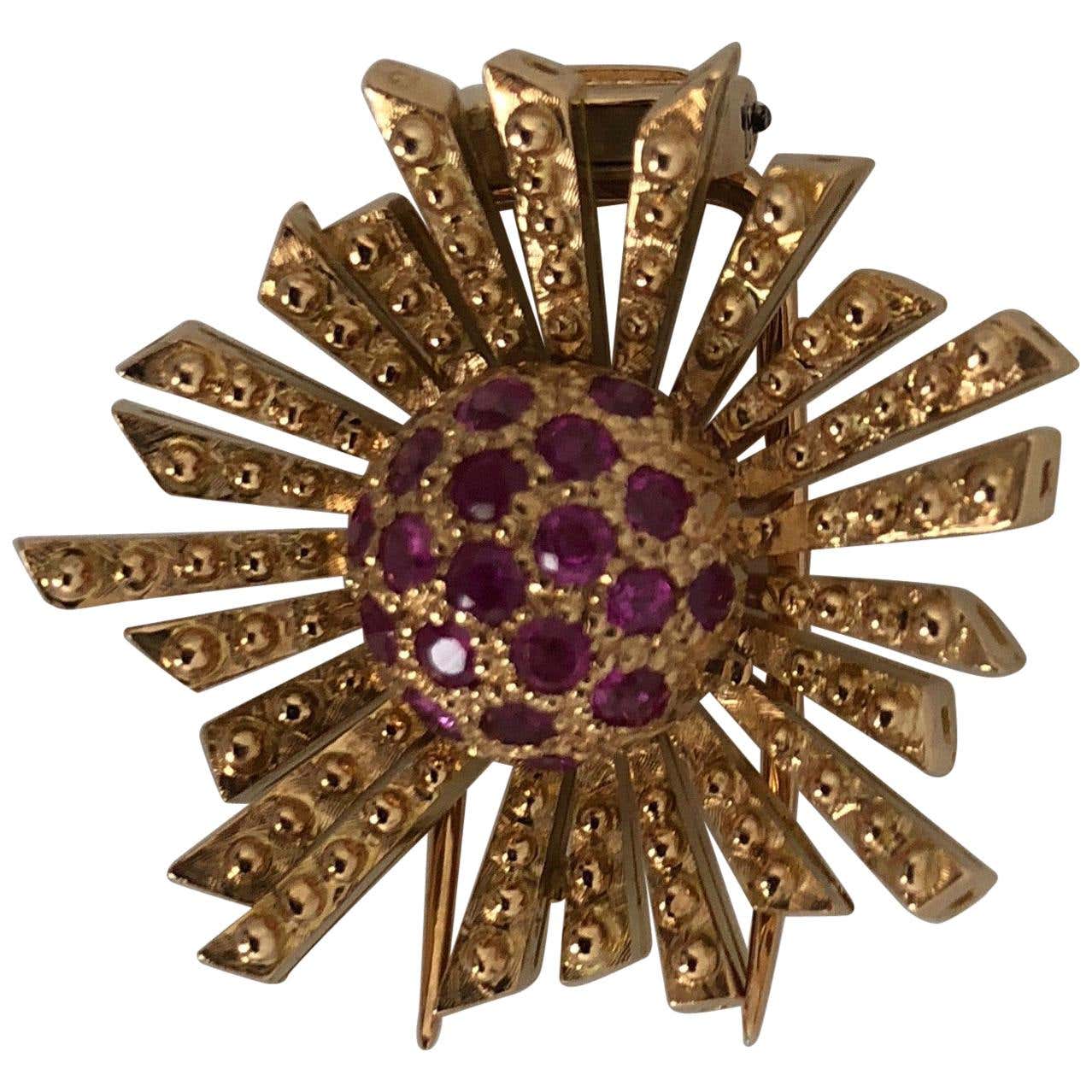 Pink Gold and Ruby Brooch For Sale at 1stDibs