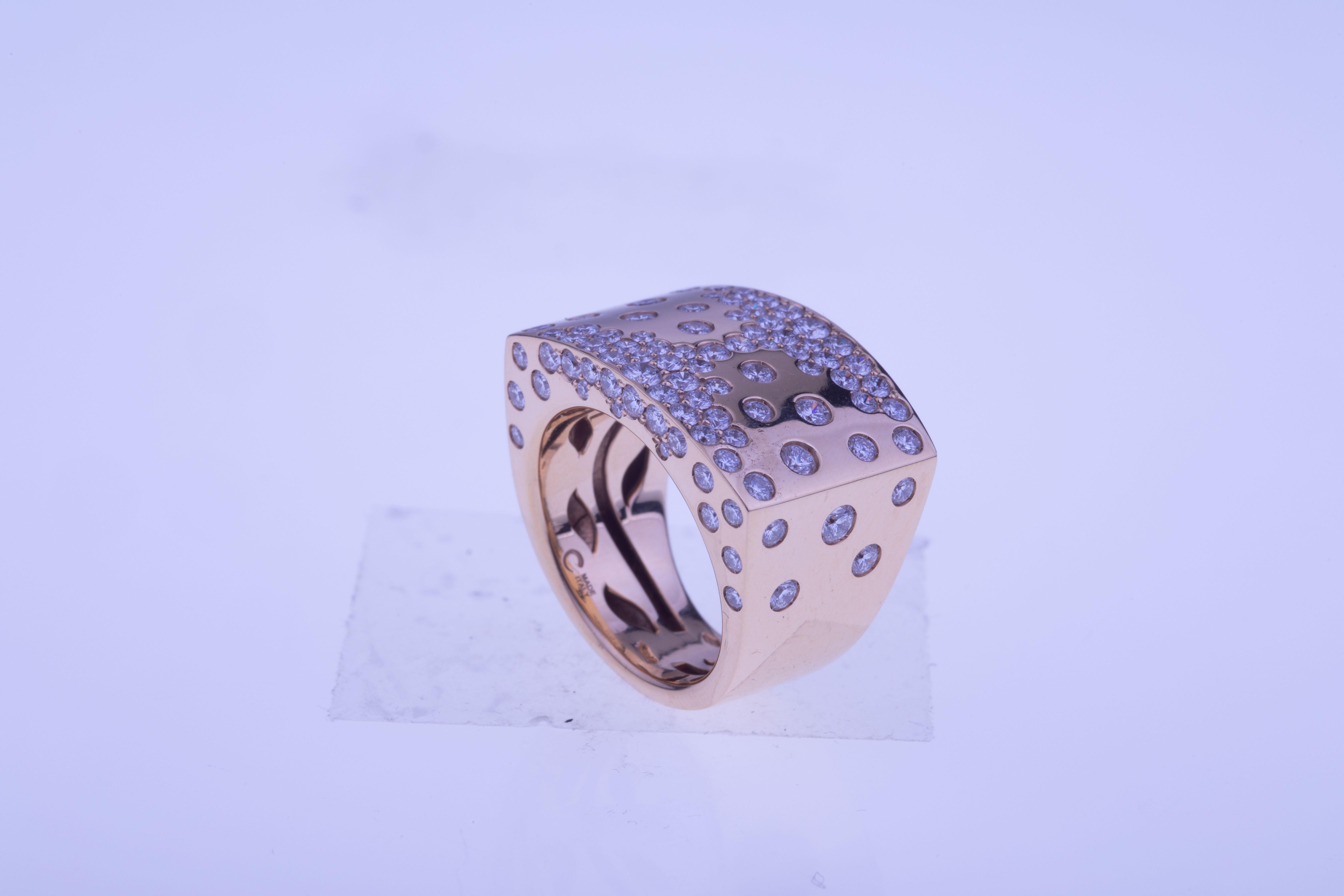 Pink Gold Band Ring with Mixed Diamonds For Sale 2