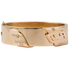 Pink Gold Bracelet 18 Carat Belt-Shaped Bracelet with 4 Natural Pearl circa 1950