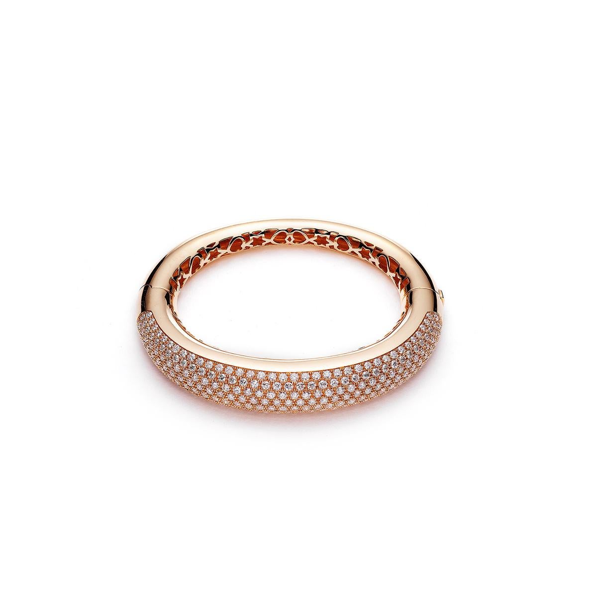 Bangle in 18kt pink gold set with 255 diamonds 8.21 cts    