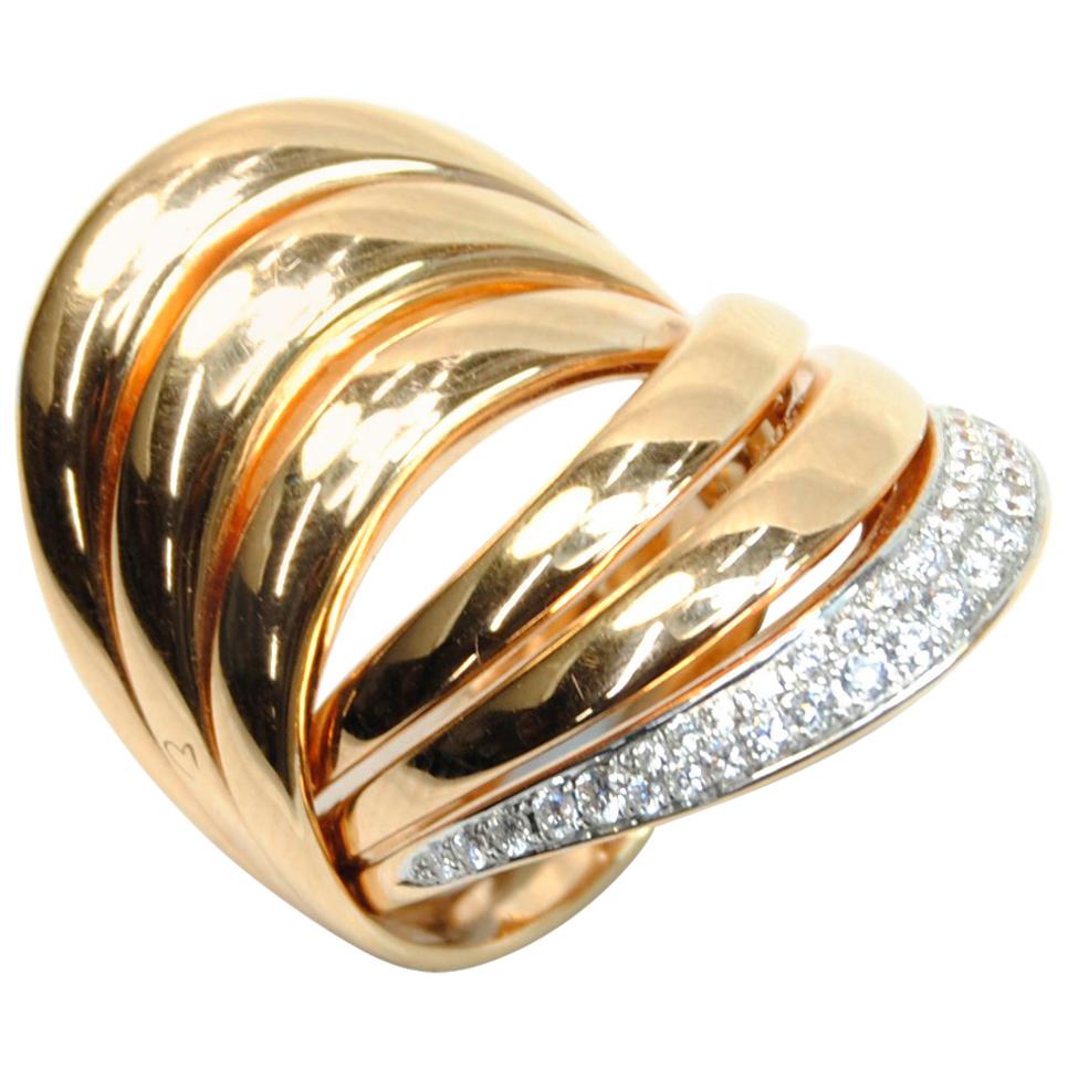 Pink Gold Ring 16.90 GR and 40 Carat Diamonds