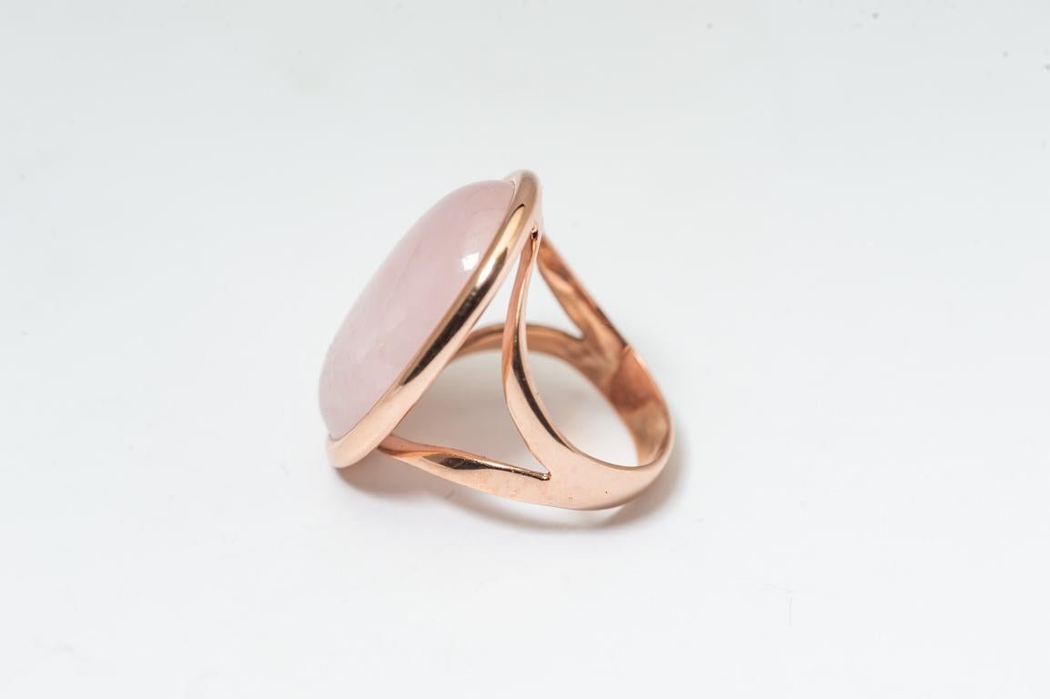 Oval Cut Pink Gold Ring Surmounted by a Pink Morganite Shape Cabochon