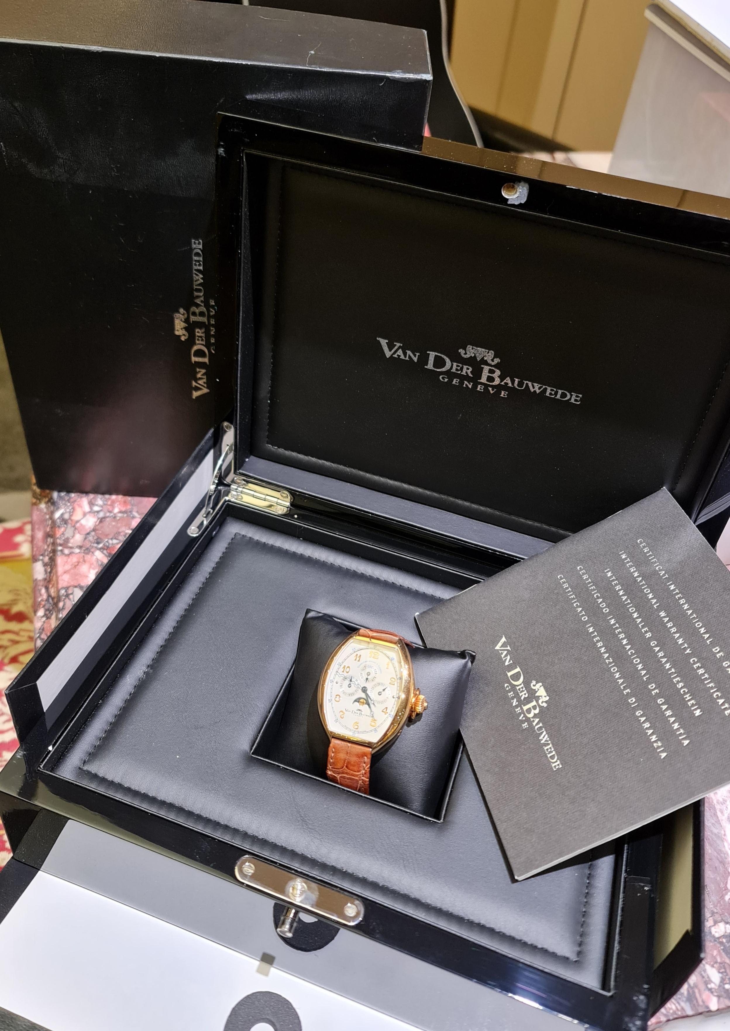 Pink Gold Van Der Bauwede Quantième annuel 4saisons Wrist Watch- Limited Edition For Sale 9