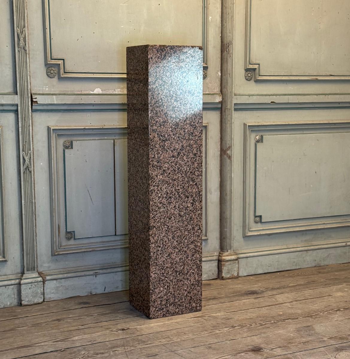 20th Century Pink granite base, circa 1940 For Sale