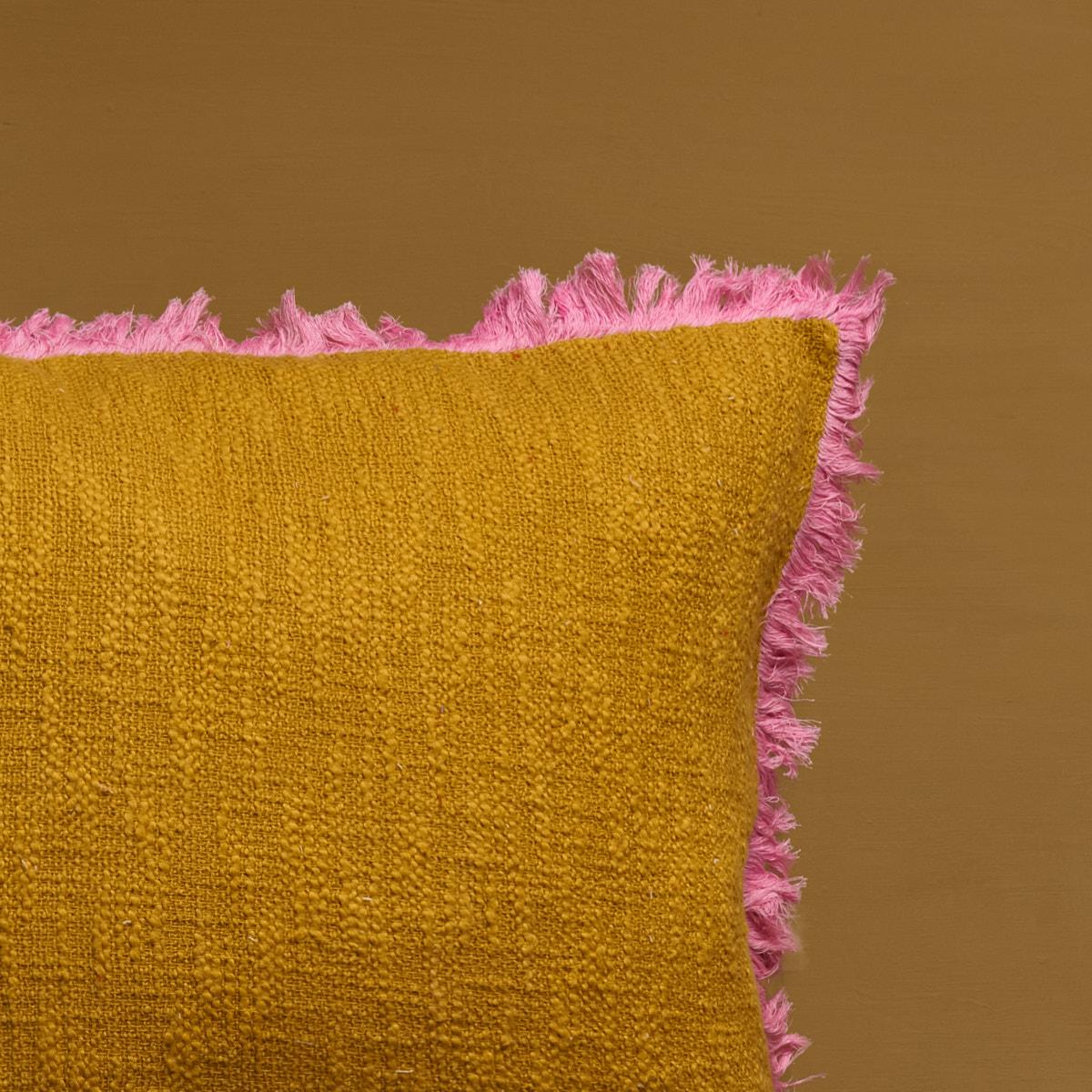 Indien Revêtement coussin en coton rose gazon et orange avec finition à franges faite à la main en vente