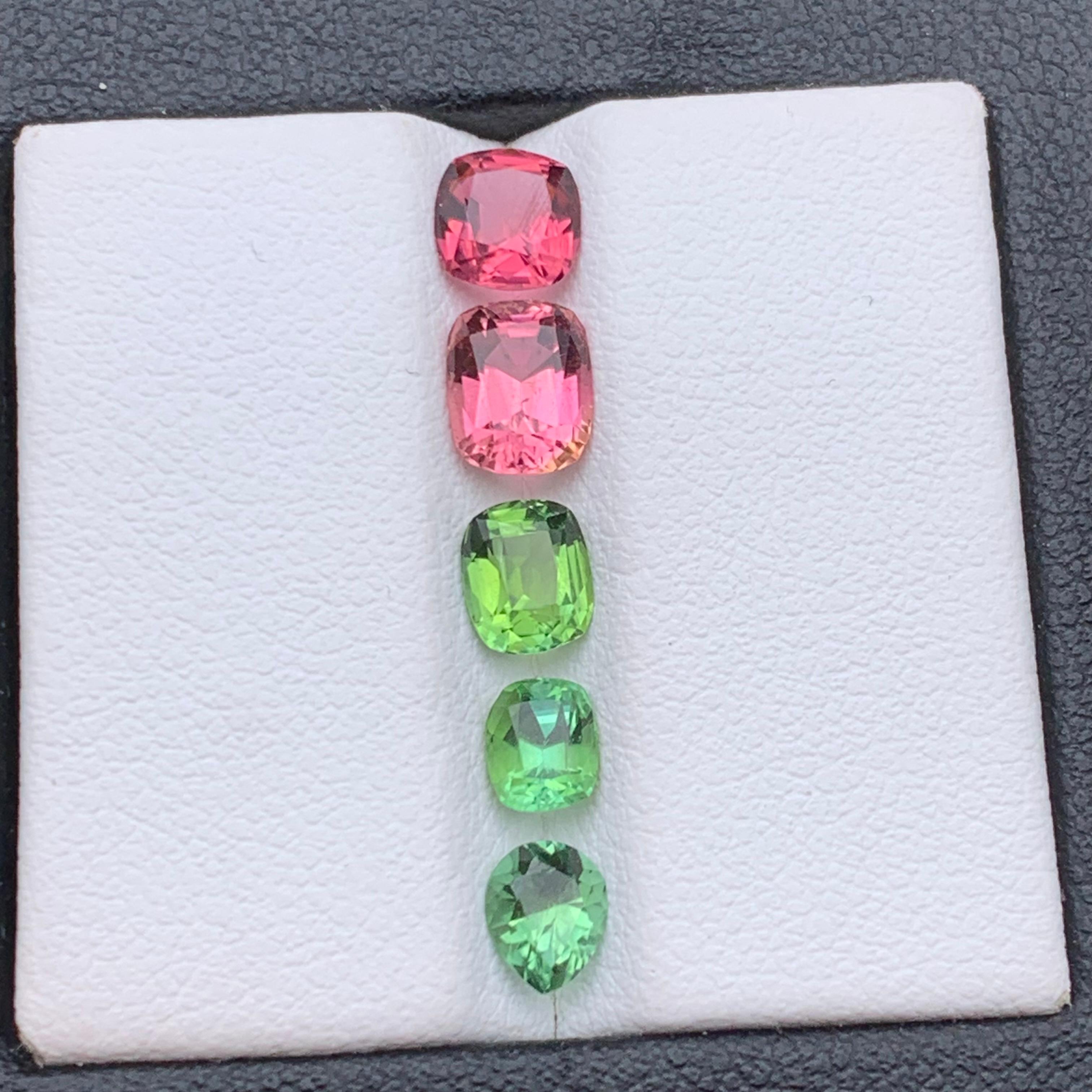 Gemme sfuse di tormalina naturale rosa e verde da 3,20 carati con taglio a cuscino per gioielli in vendita 2