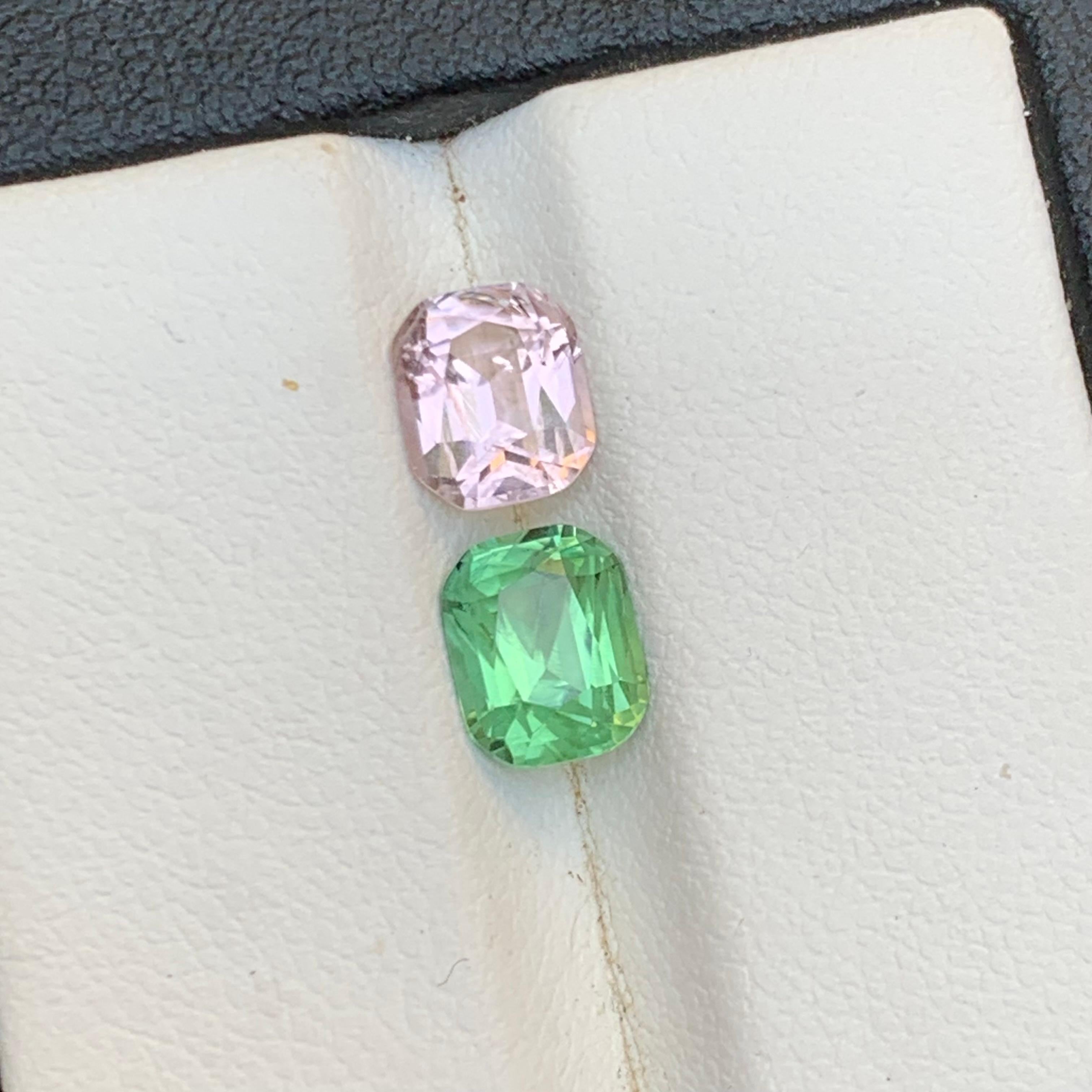 Taglio cuscino Tormalina rosa e verde 2,62 carati gemme sciolte naturali taglio cuscino per gioielli in vendita