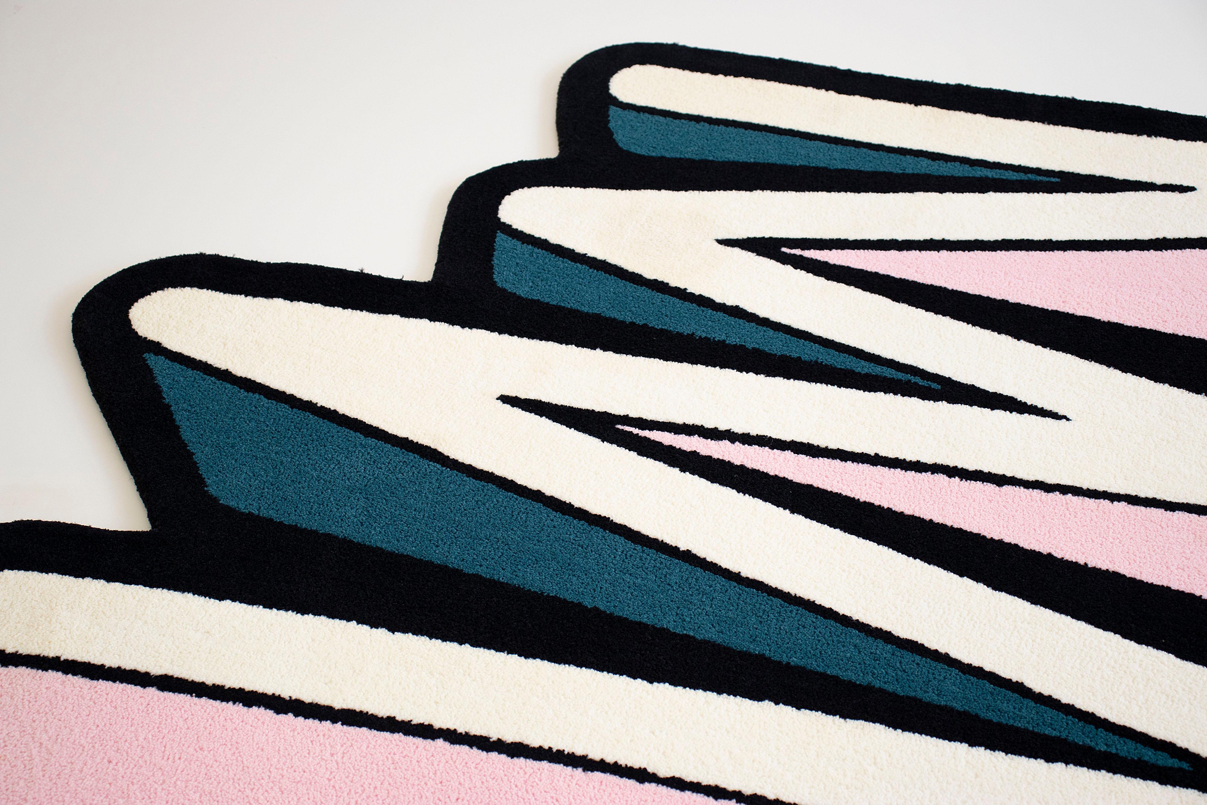 Rosa, grüner, weißer und schwarzer Zigzag-Teppich aus der Graffiti-Kollektion von Paulo Kobylka im Angebot 5