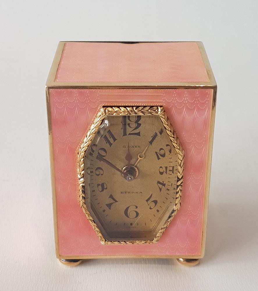 Pink Guilloche Enamel Silver Gilt Sub-Miniature Carriage Clock with Alarm In Good Condition For Sale In London, GB
