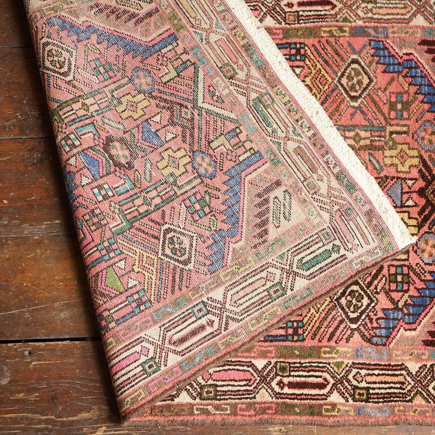 Pink Hand-Knotted Middle Eastern Tajabad Rug, 20th Century 6