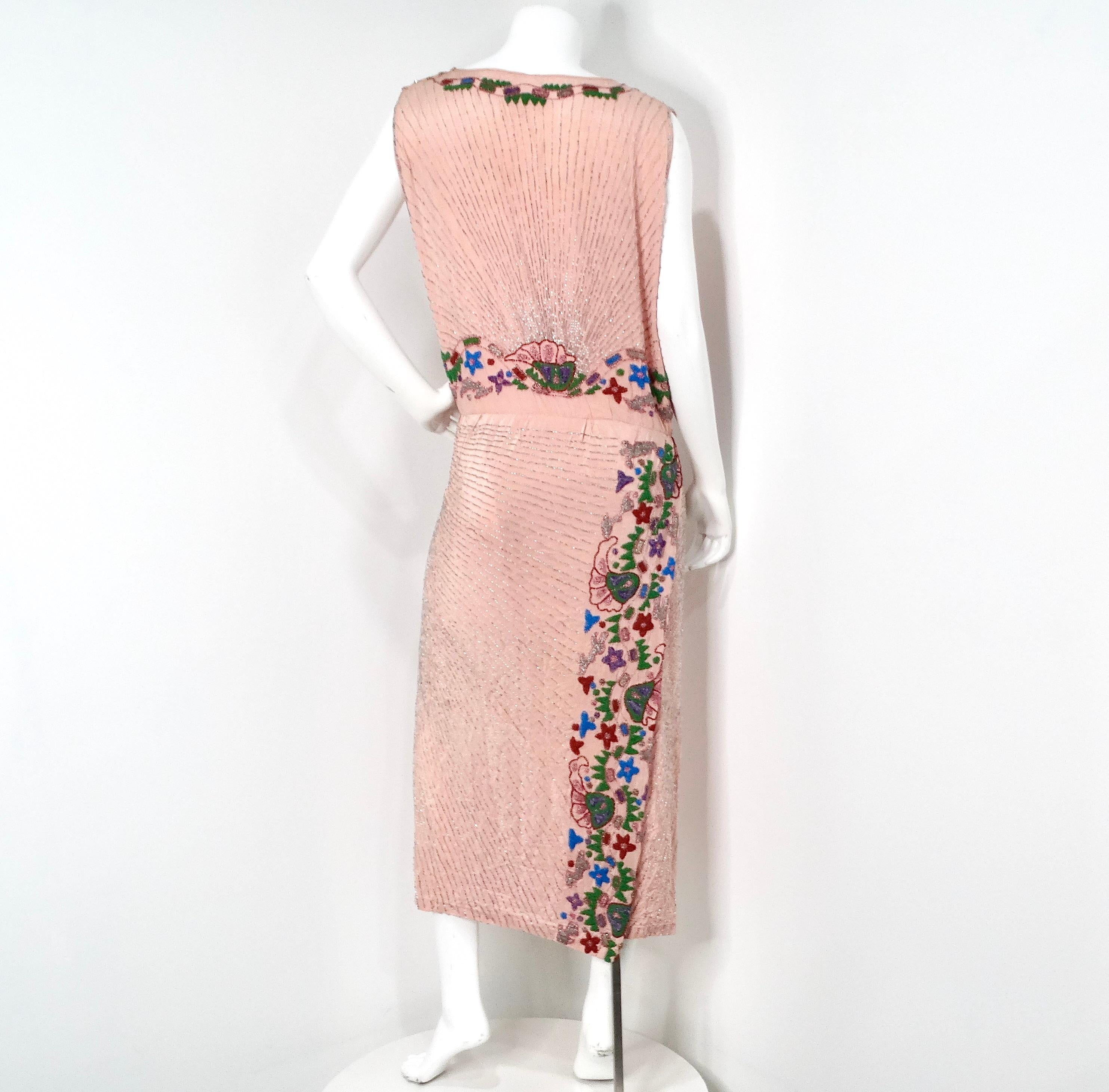 Pink Handmade Glass Beaded Embroidery Print Sleeveless Dress circa 1940s For Sale 4