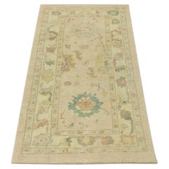 Türkischer Oushak-Läufer aus handgewebter Wolle in Rosa 2'9" x 6'1"