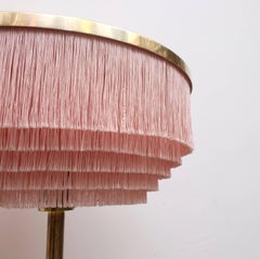 Lampe de bureau rose Hans-Agne Jakobsson modèle B-138 en laiton, années 1960