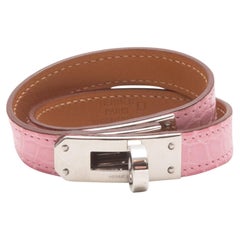 Bracelet Kelly double tour en crocodile miniature Hermes rose
