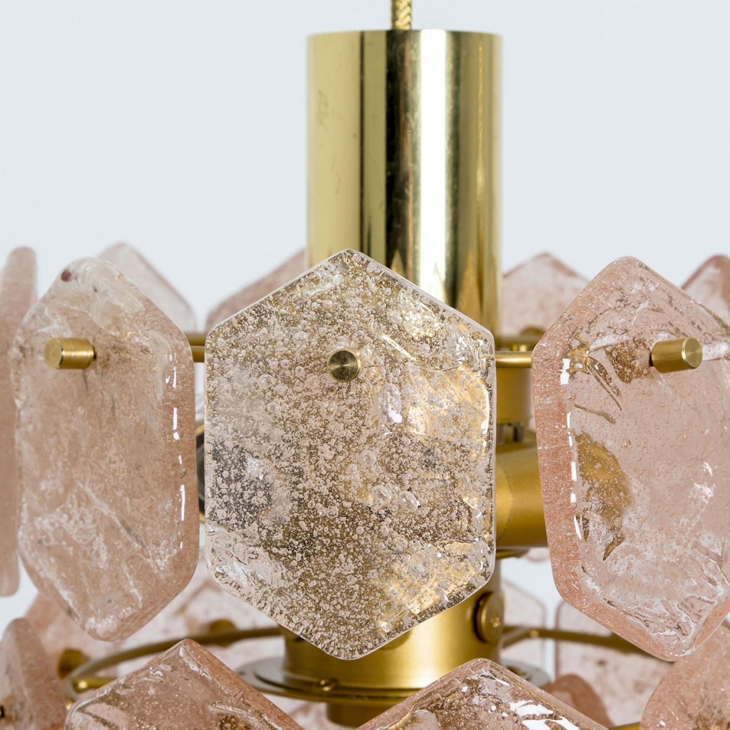 Araña de cristal rosa hielo de Kalmar Franken, 1960 Moderno de mediados de siglo en venta