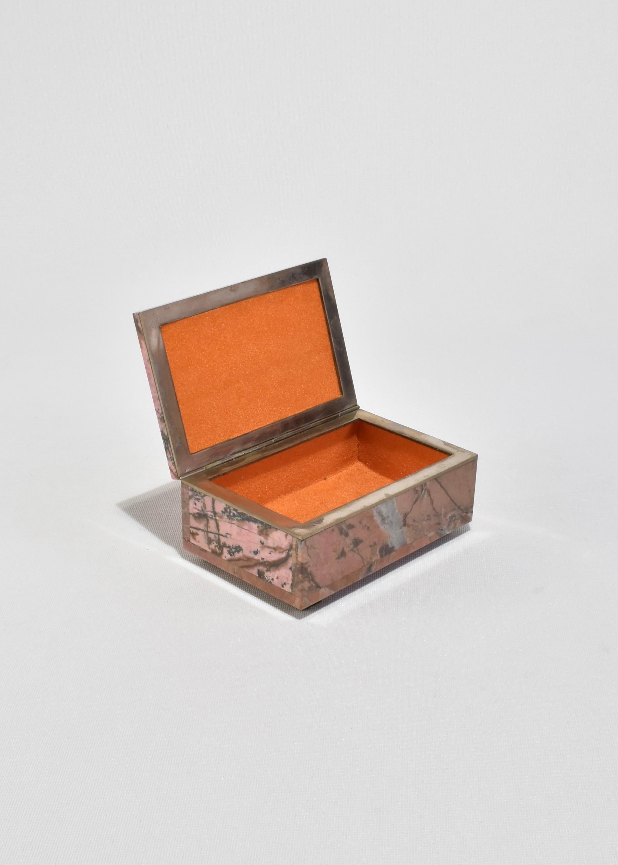 Caja de Piedra Italiana Rosa principios del siglo XVIII en venta