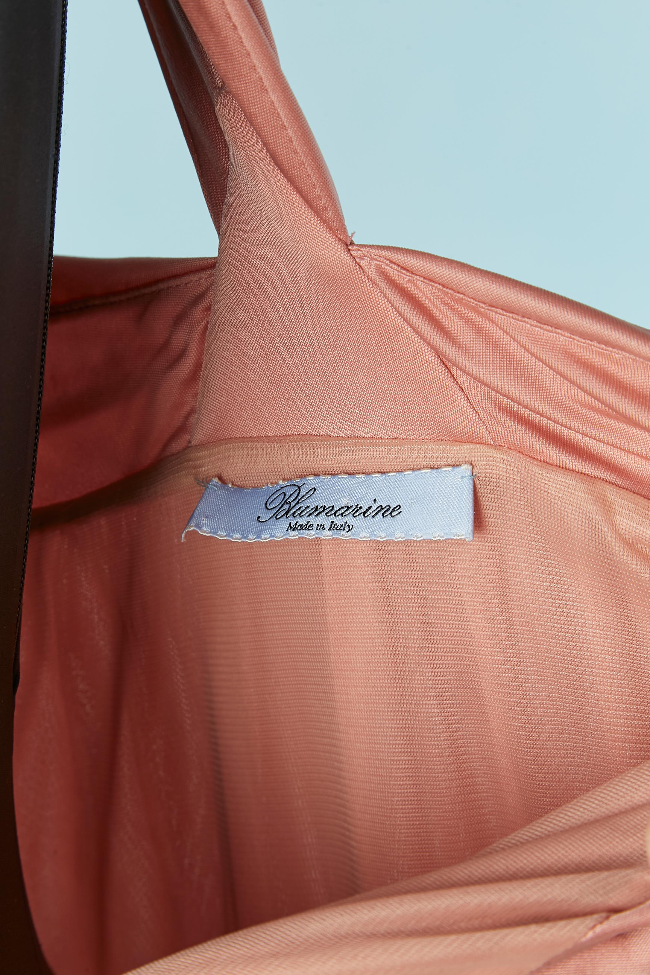 Vestido de cóctel drapeado de punto rosa con adorno de pedrería BLUMARINE en venta 1