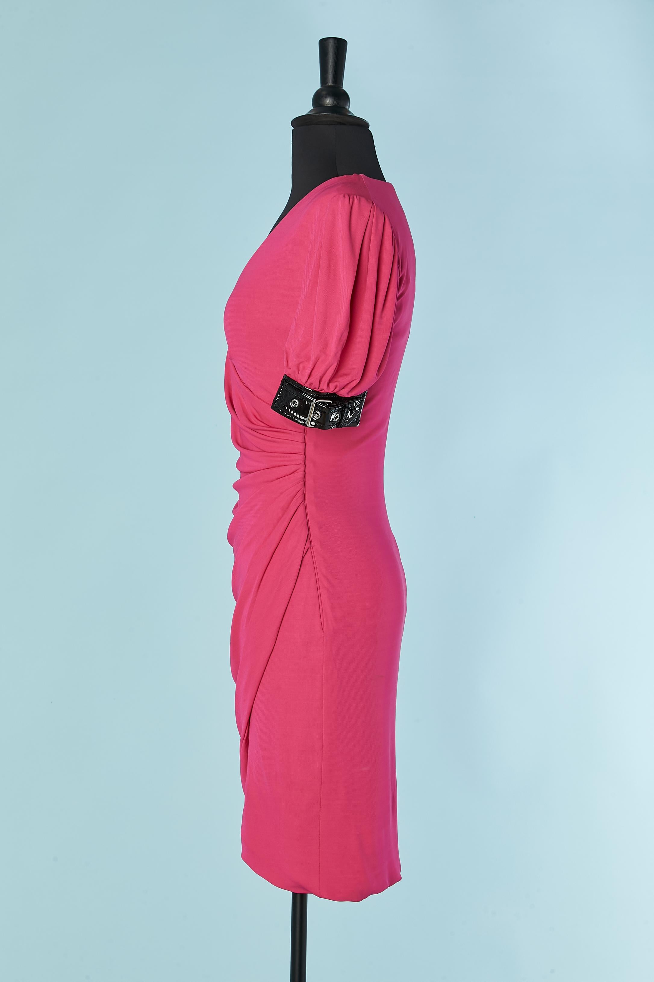 Pink jersey wrapped dress with black vinyl details MOSCHINO COUTURE For Sale 1