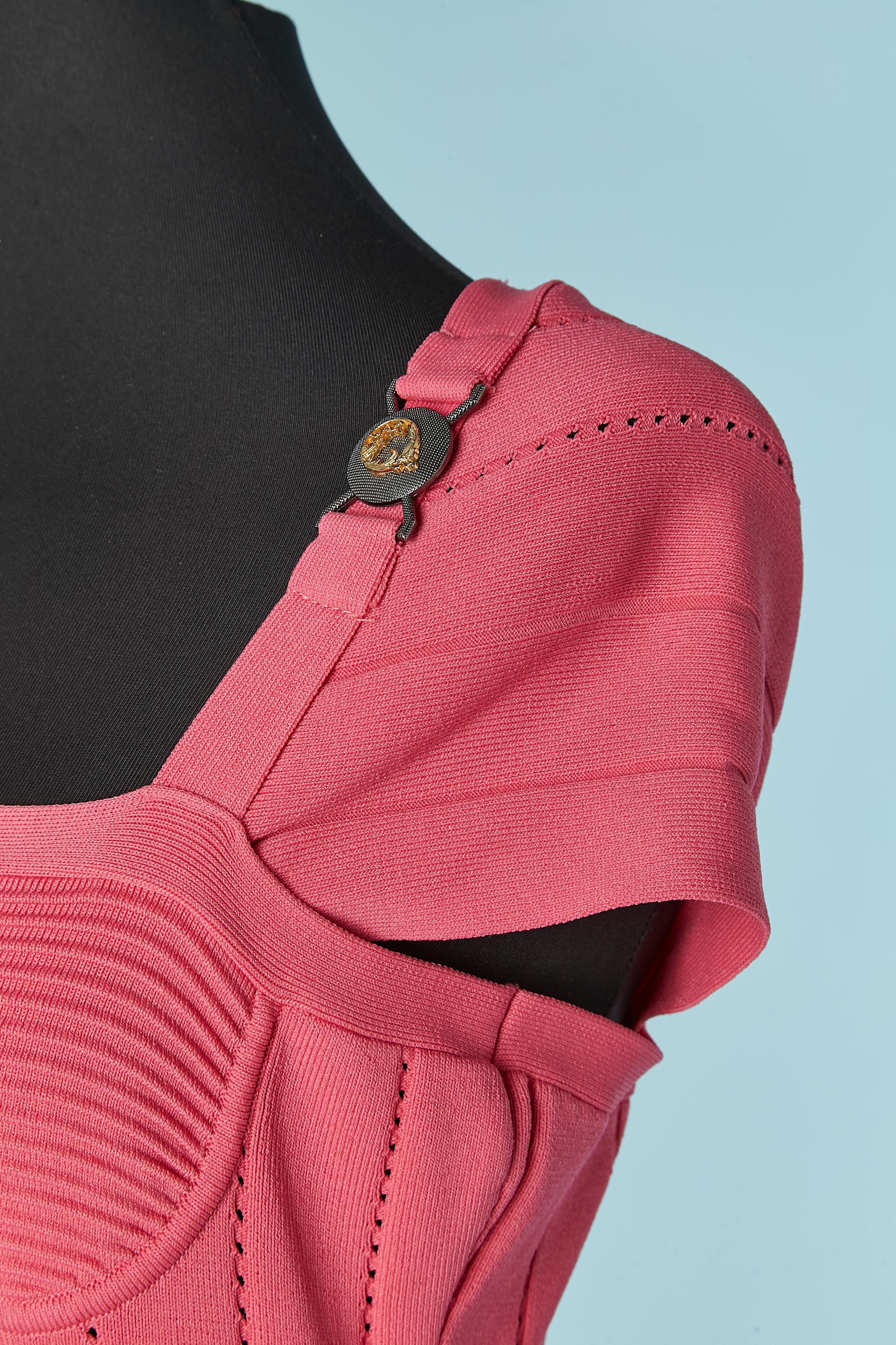 Rosa gestricktes Cocktailkleid VERSACE COLLECTION (Pink) im Angebot