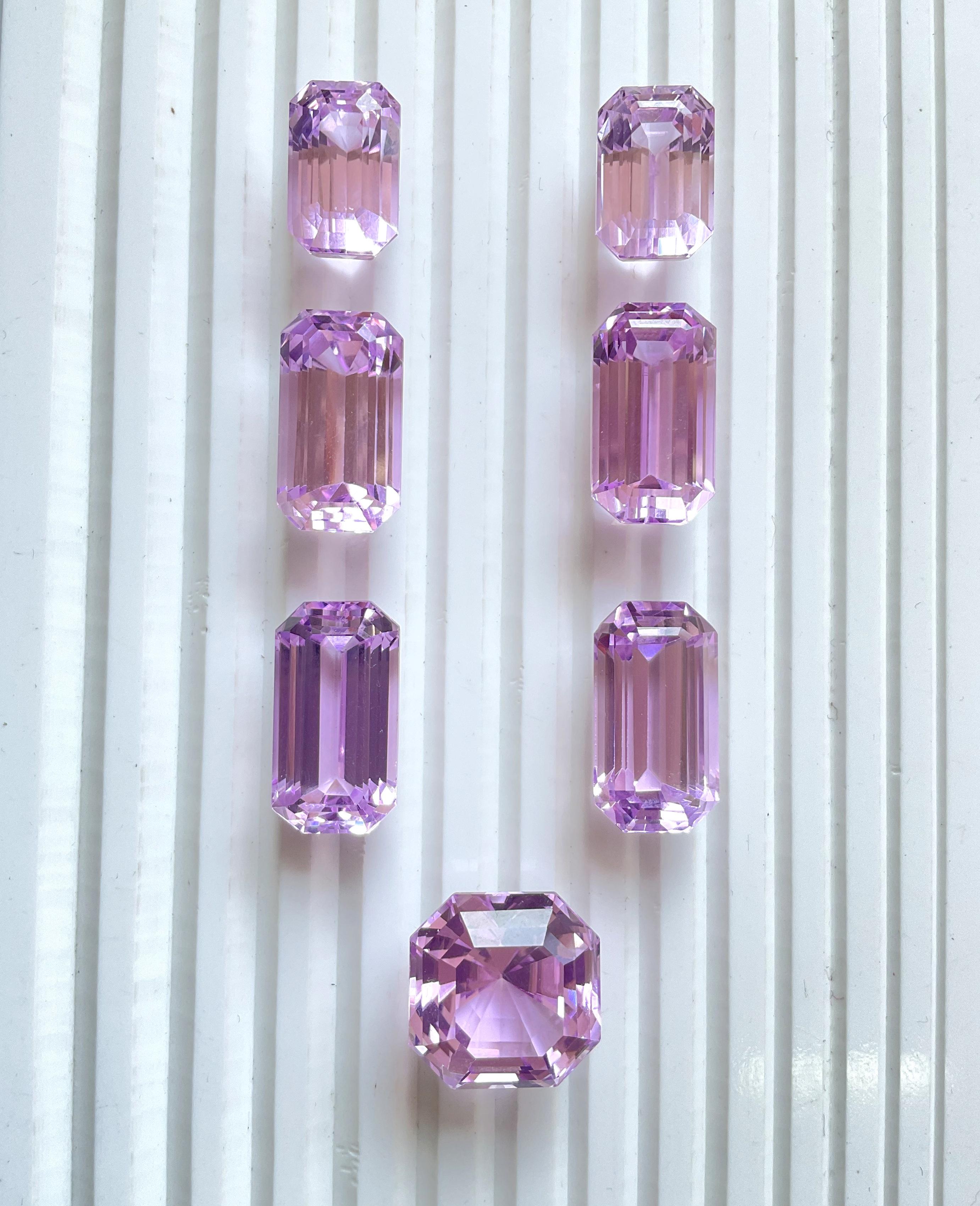 Octagon Cut Pink Kunzite 171.57 carats Layout Natural Cut Stone For Fine Gem Jewellery Gem For Sale