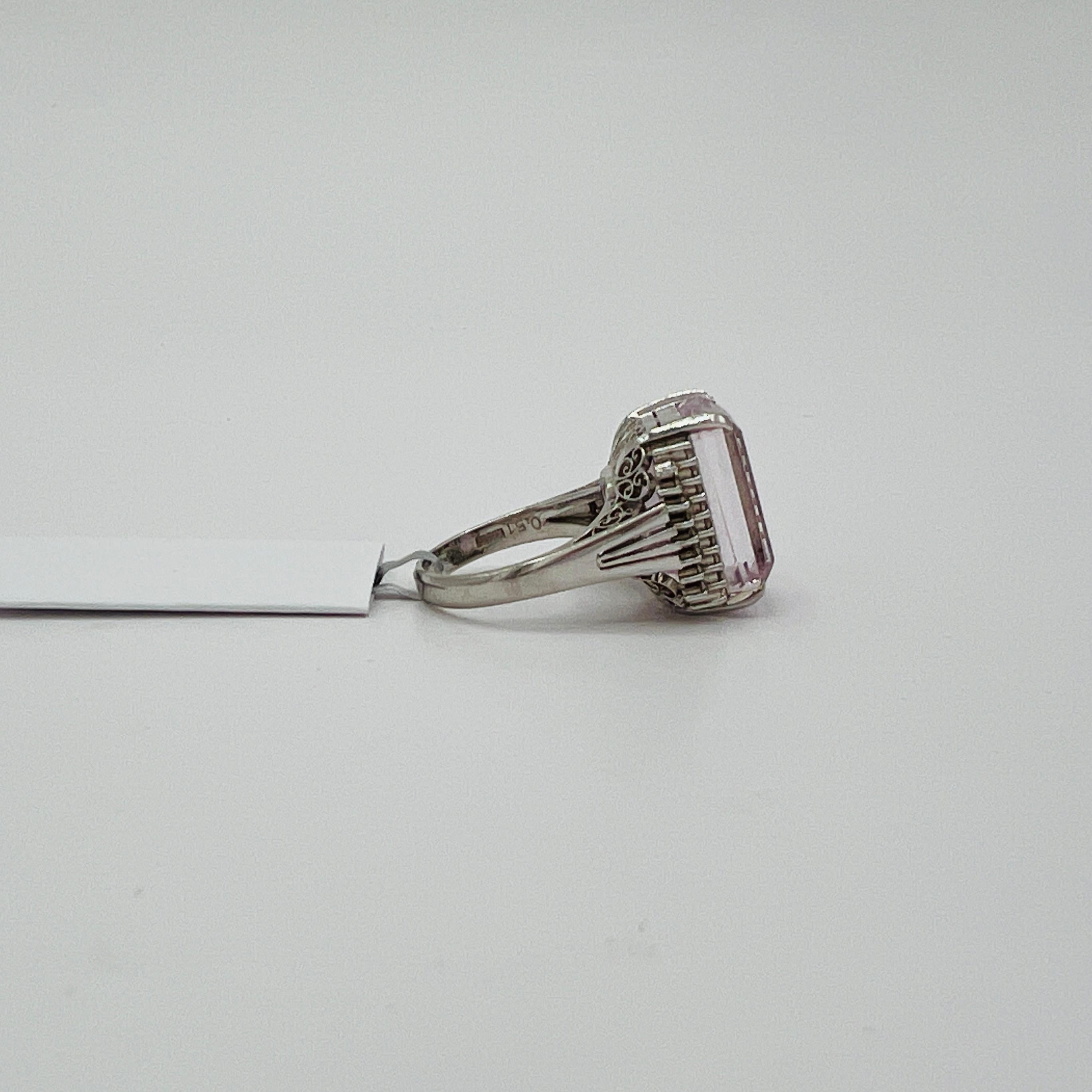Pink Kunzite and White Diamond Cocktail Ring in 18K White Gold In New Condition For Sale In Los Angeles, CA
