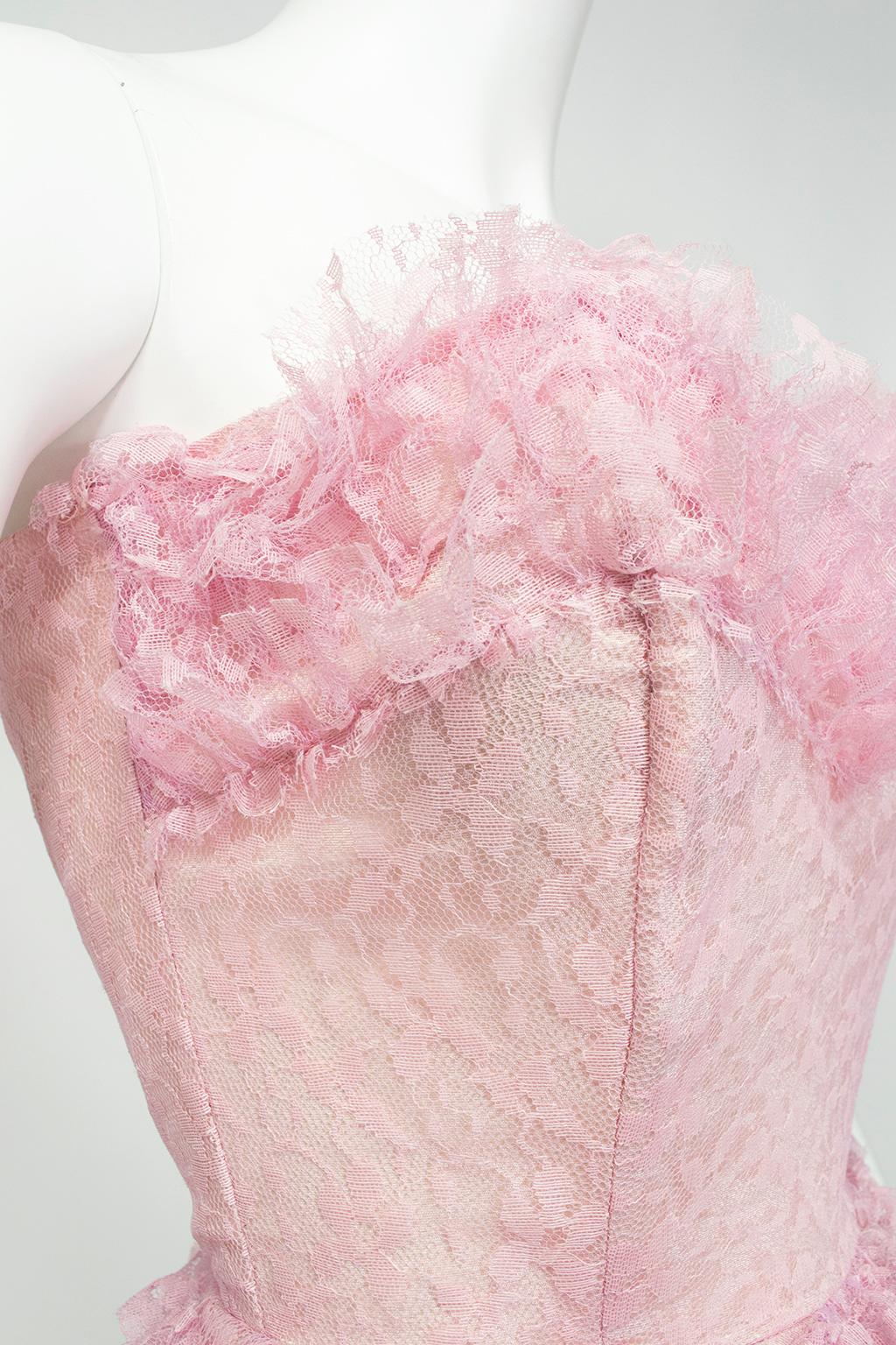 Rosa-lavendelfarbenes New Look trägerloses, gestuftes Ballerina Partykleid aus Spitze - S-M, 1950er Jahre im Angebot 6