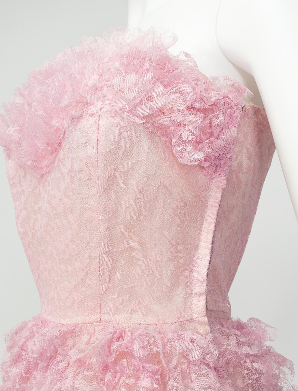 Rosa-lavendelfarbenes New Look trägerloses, gestuftes Ballerina Partykleid aus Spitze - S-M, 1950er Jahre im Angebot 7