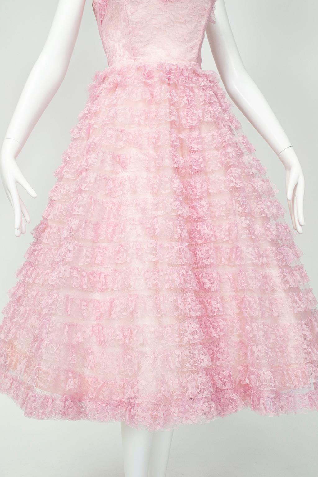 Rosa-lavendelfarbenes New Look trägerloses, gestuftes Ballerina Partykleid aus Spitze - S-M, 1950er Jahre Damen im Angebot