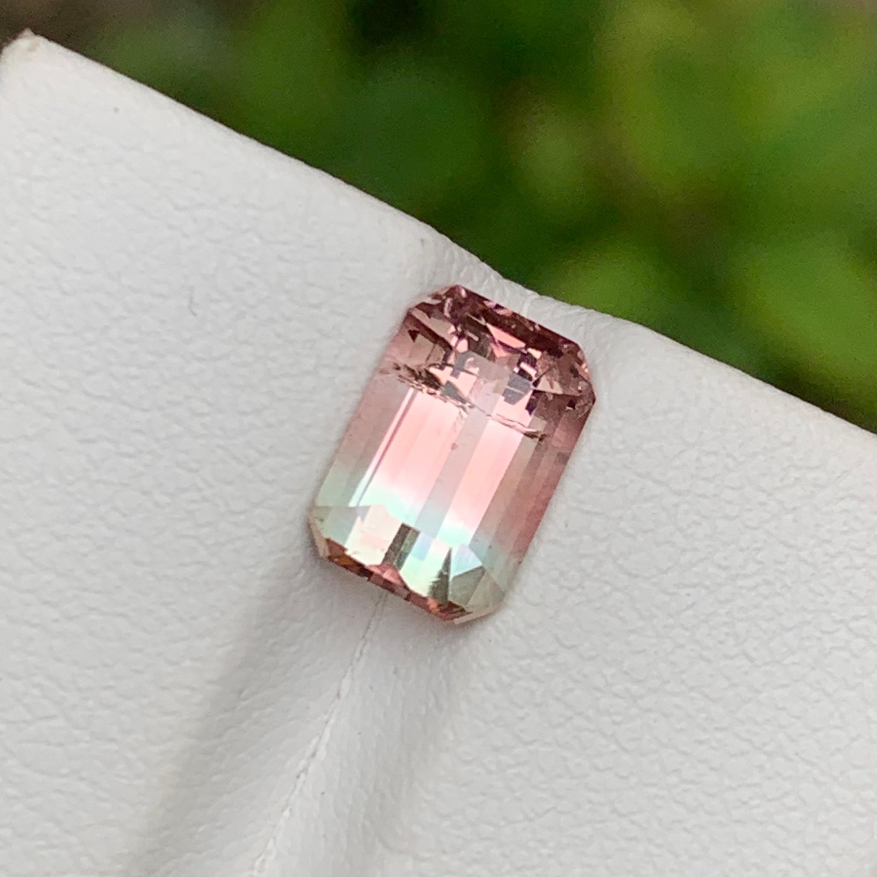 Pink & Light Blue Bicolor Natural Tourmaline Gemstone 2.70 Ct Emerald Cut  Ring For Sale 2
