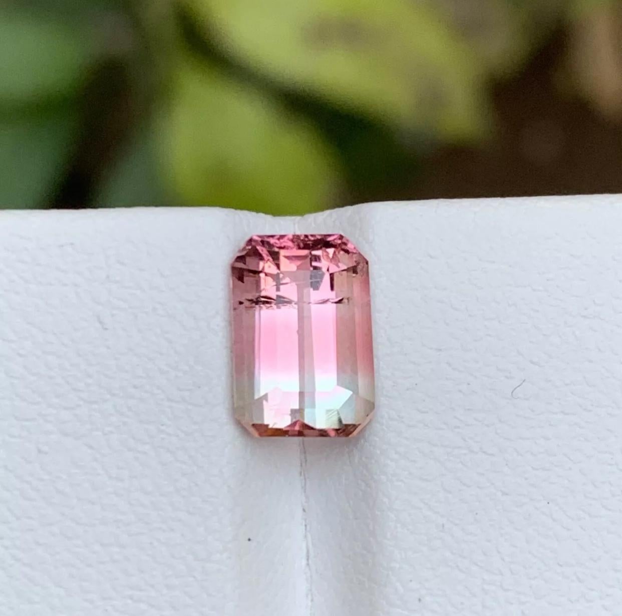 Pink & Light Blue Bicolor Natural Tourmaline Gemstone 2.70 Ct Emerald Cut  Ring For Sale 4