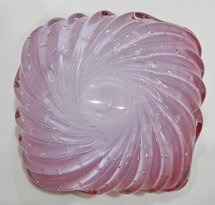 Italian Opaline Ribbed Murano Glass Bowl, Archimede Seguso For Sale