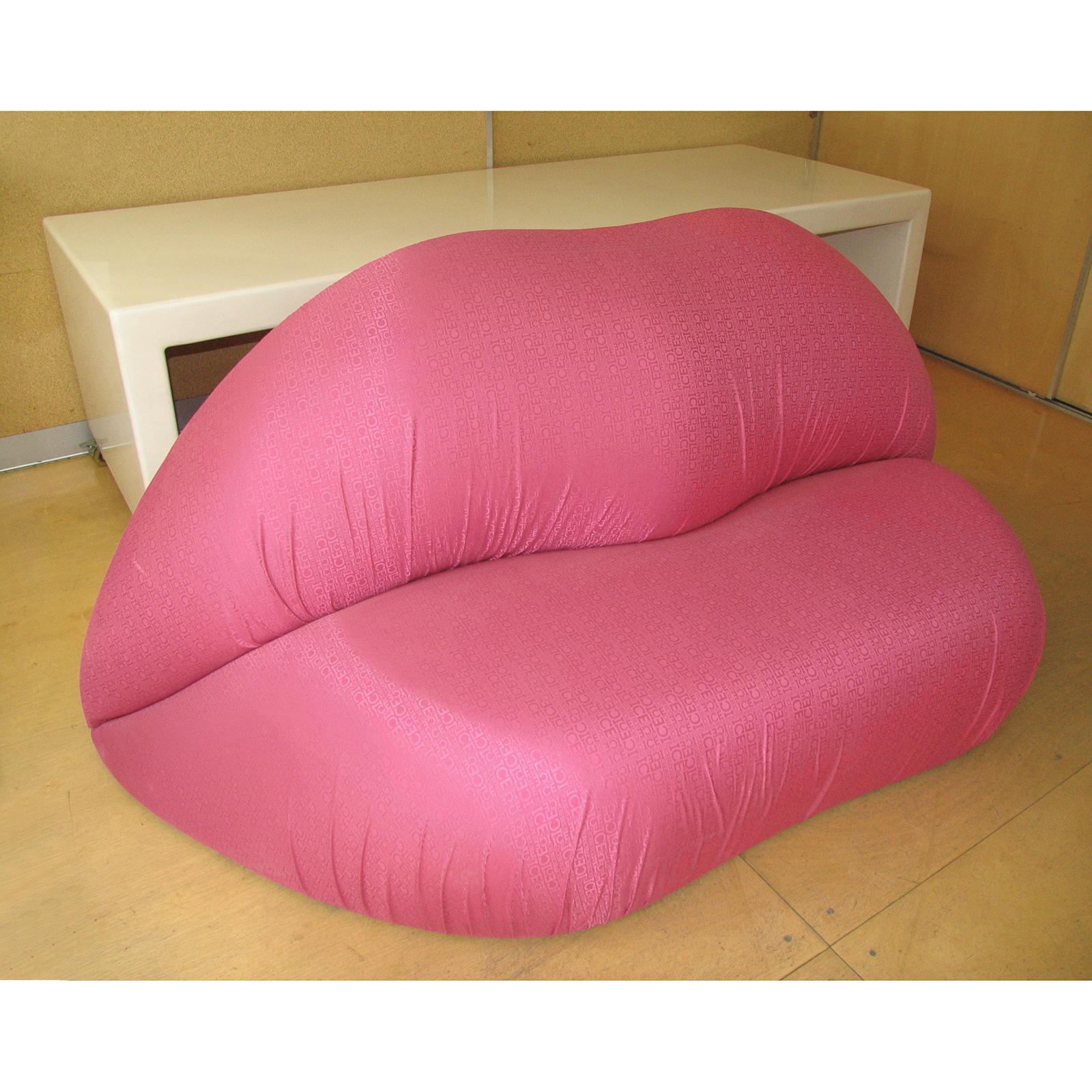Pink Lips Sofa in the Style of Salvador Dali For Sale at 1stDibs pink