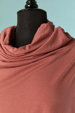 Maglietta rosa a maniche lunghe con collo alto Maison Margiela 1