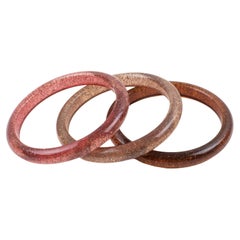 Trio de bracelets en Lucite rose avec inclusions de confettis métalliques argentés