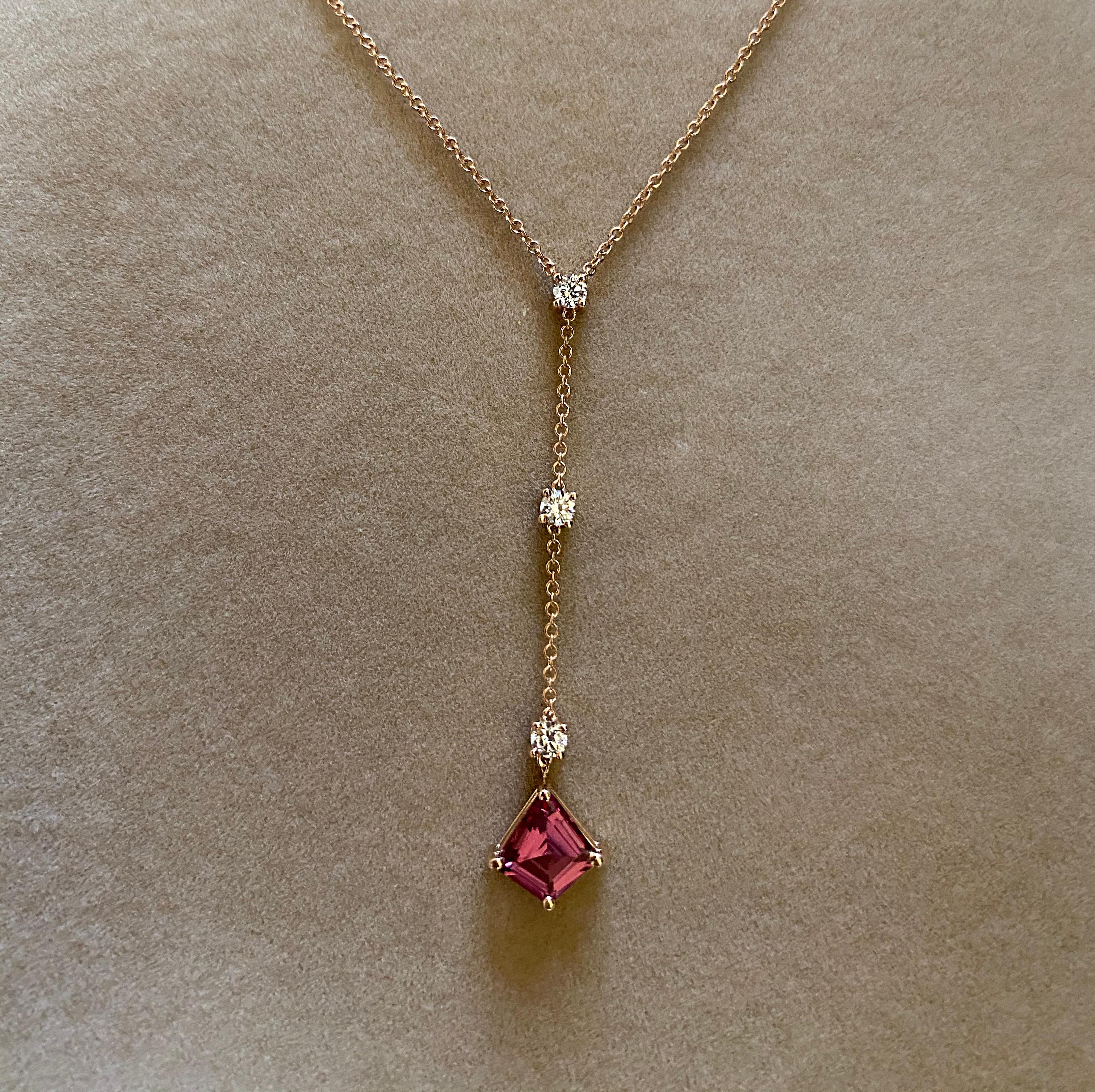 Collana con granato Pink Diamond e diamanti in oro rosa 18 carati in vendita 1