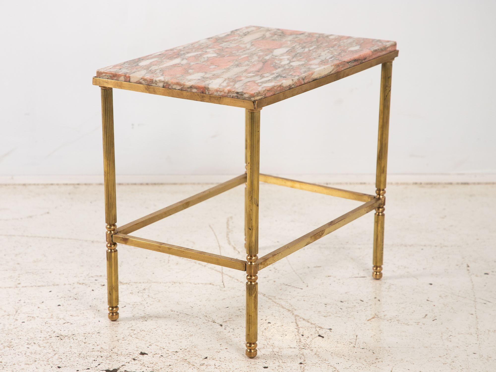 Pink Marble and Brass Side Table, France 1970s In Good Condition For Sale In South Salem, NY