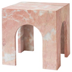 Table d'appoint en marbre rose