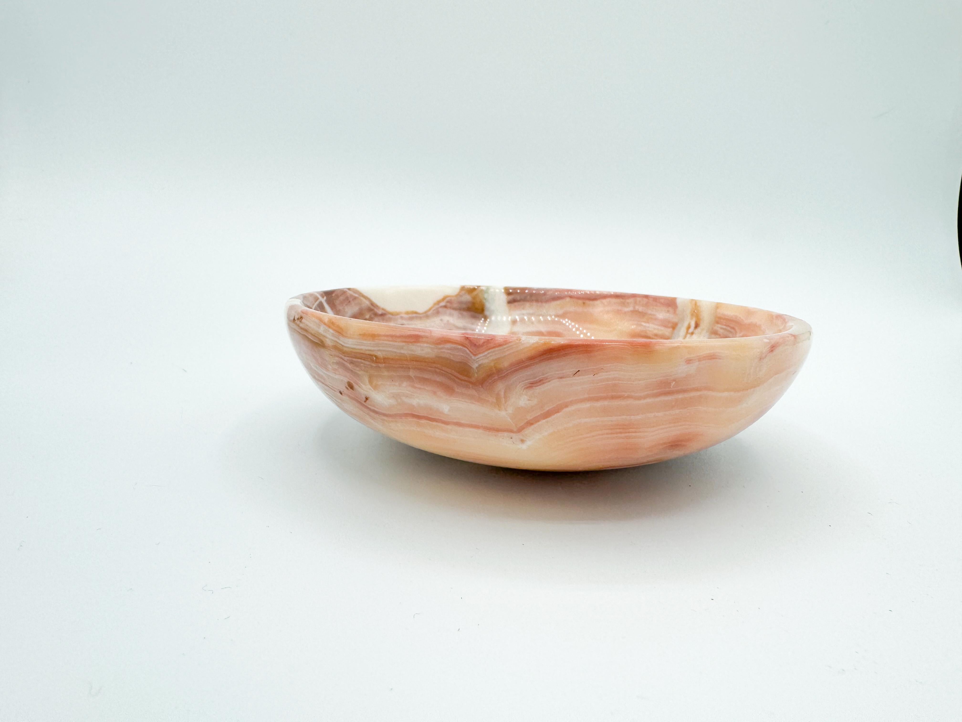 Mid-Century moderno Ciotola di marmo rosa Catchall Fine del XX secolo in vendita