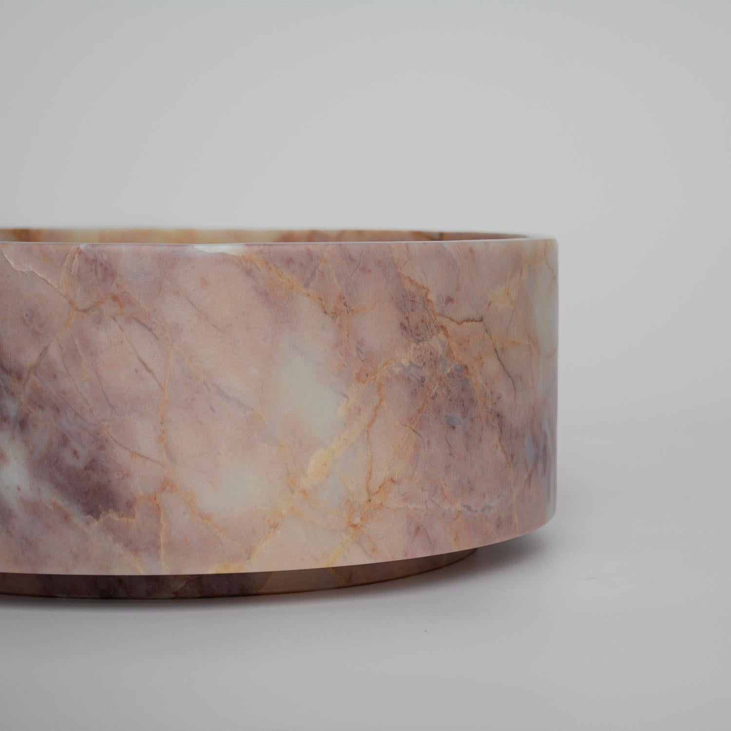 Pink Marble Cylinder Bowl In New Condition For Sale In EINDHOVEN, NB