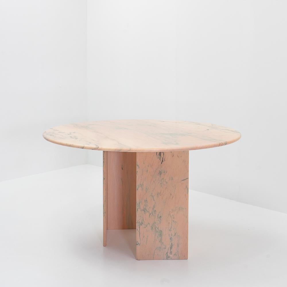 Pink Marble Dining Table, 1980s In Good Condition In Renens, CH