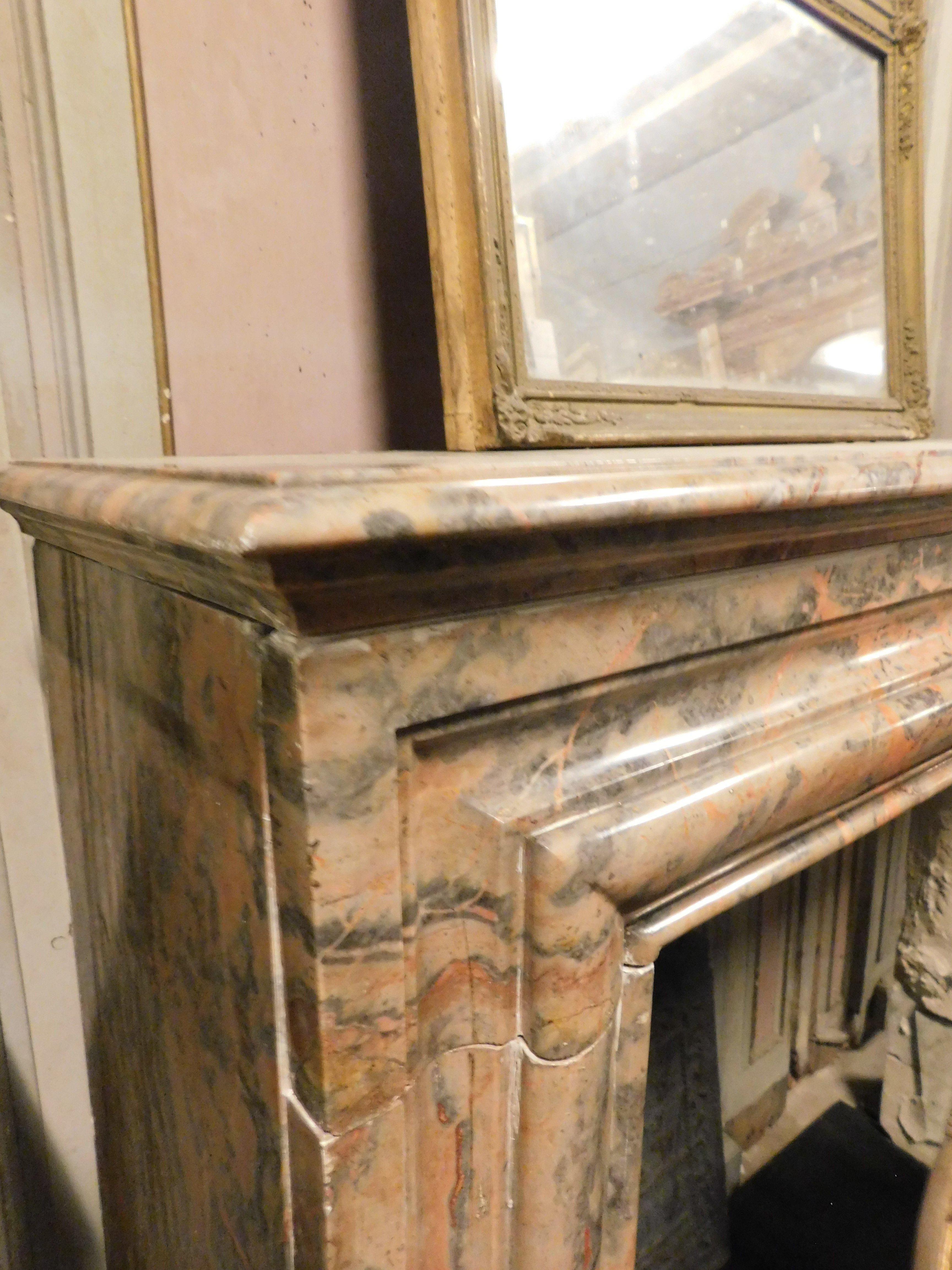 Pink marble mantle fireplace, simple geometric shape, Italy For Sale 4