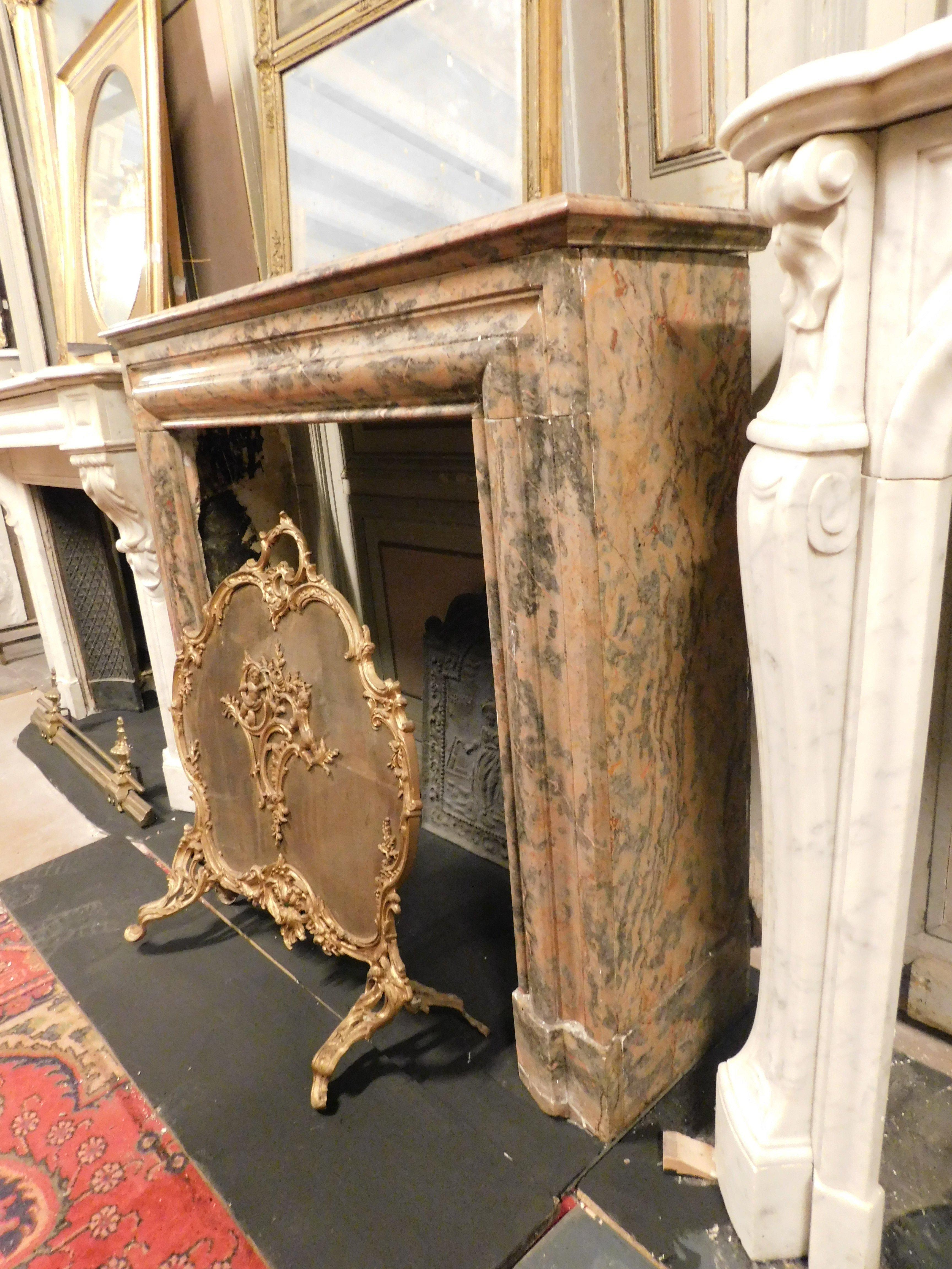 Pink marble mantle fireplace, simple geometric shape, Italy For Sale 2