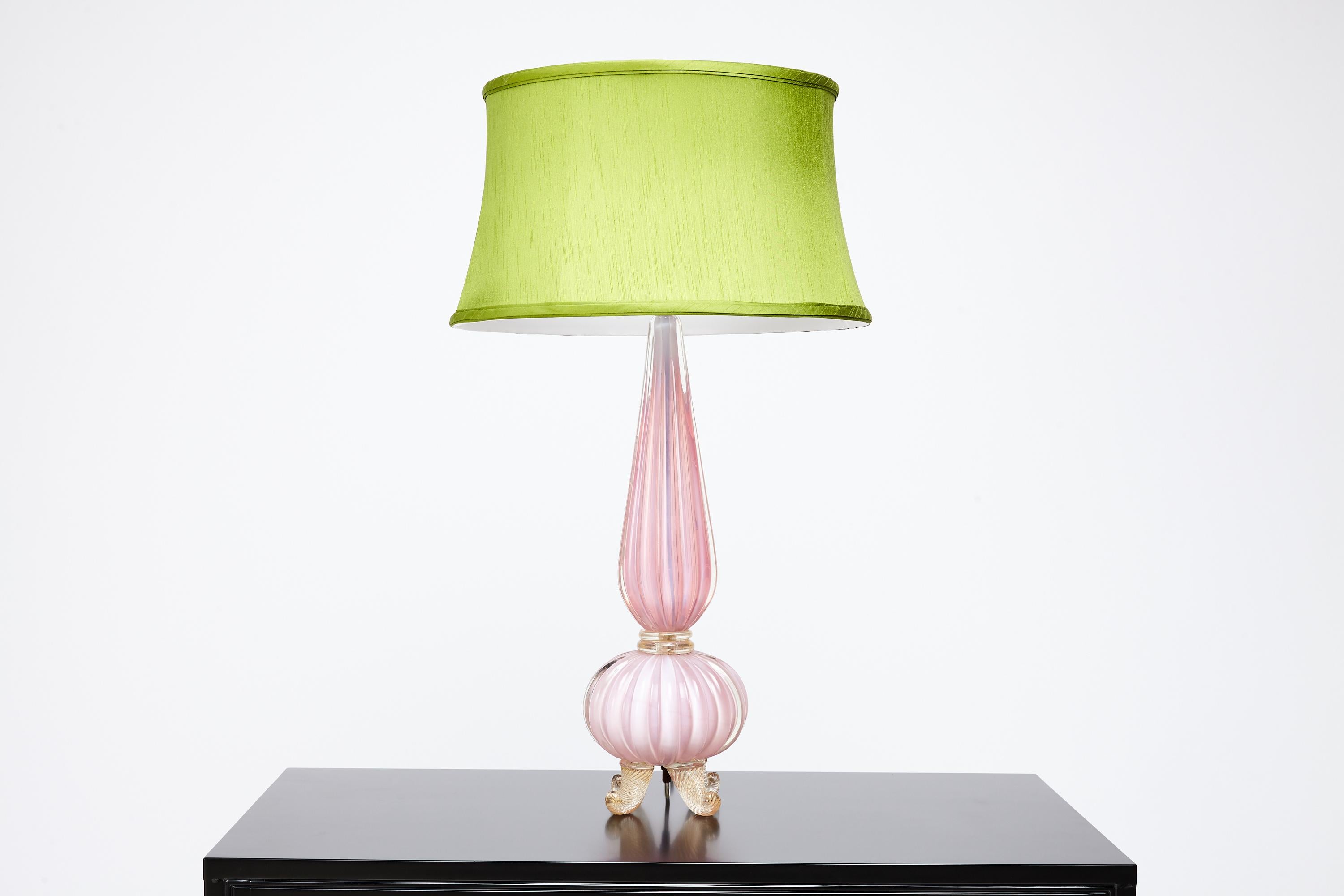 Fabulous pink Murano lamp by Barovier, late 1950s or early 1960s, gold curlee glass feet. Very stylish and chic. Want to see more beautiful things? Scroll down below and click 
